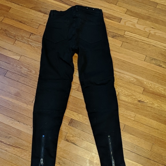 Too long - Picture 5 of 5